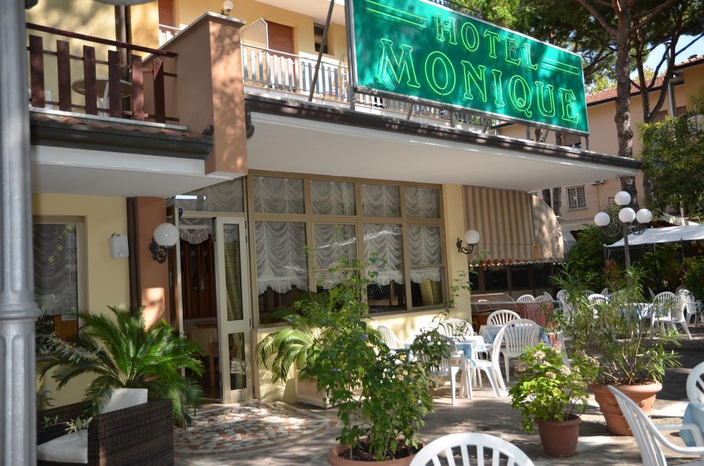 Hotel Monique Cervia Zewnętrze zdjęcie