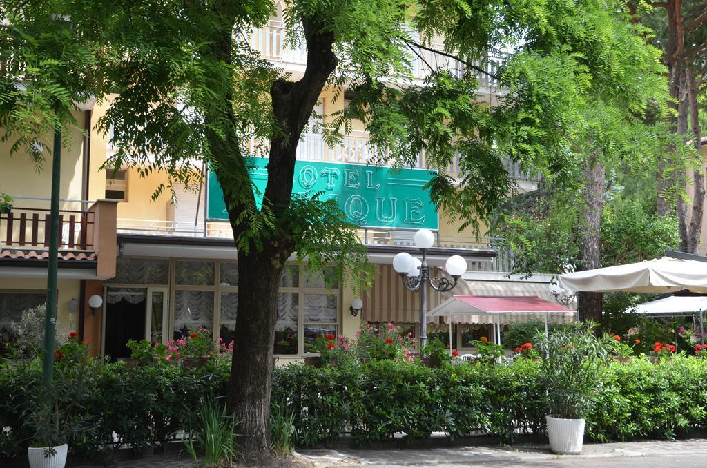 Hotel Monique Cervia Zewnętrze zdjęcie