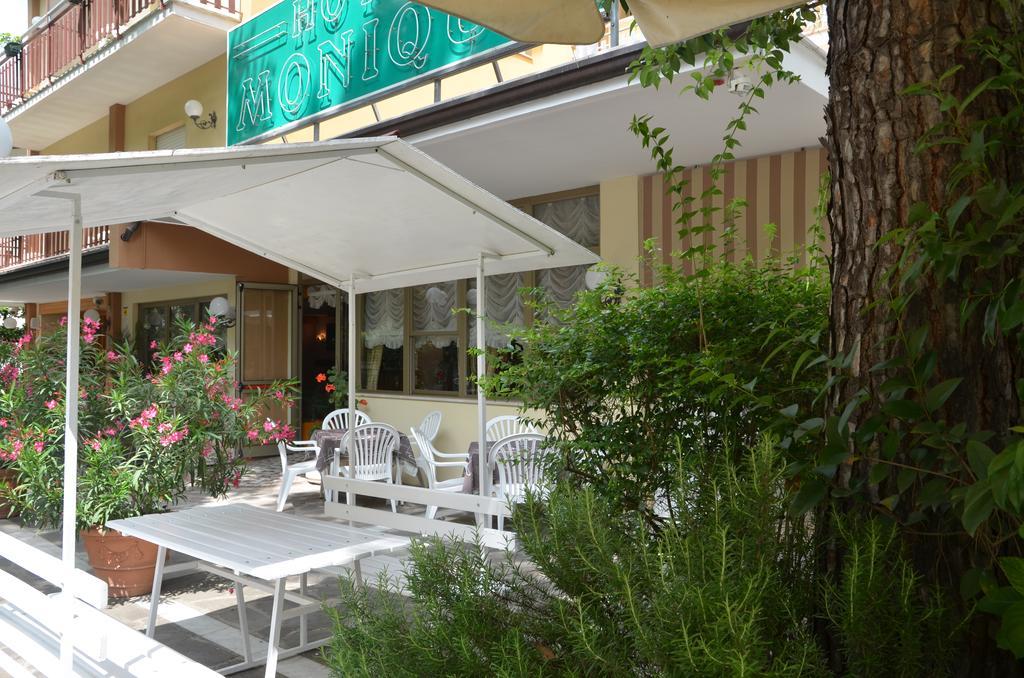 Hotel Monique Cervia Zewnętrze zdjęcie
